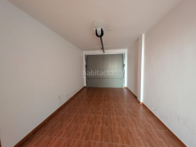 Foto f0ca7881-dd77-41e6-bd4f-0d977436529d. Casa adossada amb aparcament a Oria