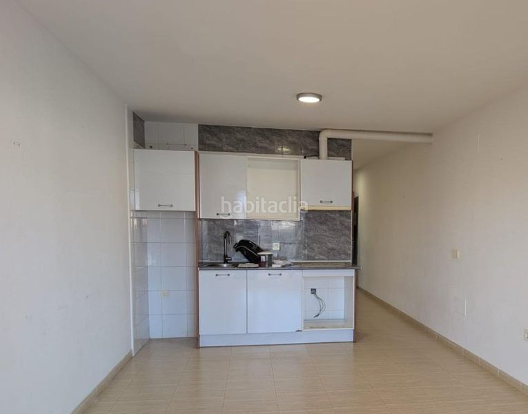 Foto f0fd77c9-64be-4572-95c8-81da6227491e. Estudi amb piscina a Roquetas pueblo Roquetas de Mar