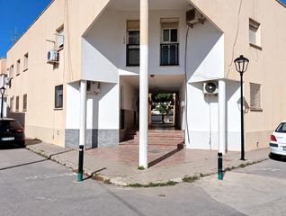 Appartement  Huerta rosalia. Se vende piso de planta baja en alhama de almería