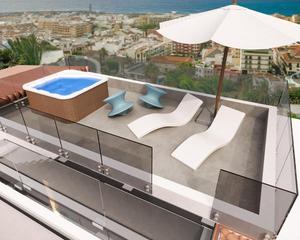 Xalet  Avenida francia. Encantadora villa para reformar en san eugenio
