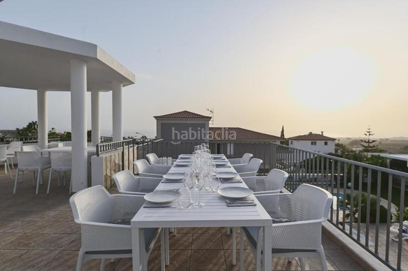 Foto c0bb764f-13d3-4bd6-9dfc-655d688cadf8. Chalet en calle la vera 3 oportunidad de inversión en playa paraíso en Adeje