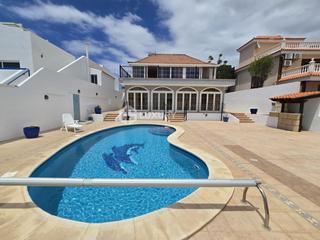 Chalet  Calle nivaria. Villa con vistas en callao salvajeadeje