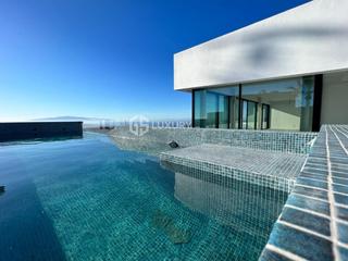Chalet  Calle calle amarilis. Villa minimalista en abama resort
