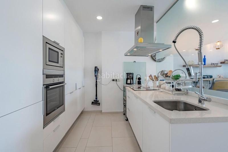 Foto 45dfc8a2-0e9e-4ac7-b8ec-dbab45b0041c. Piso en avenida el palm-mar 2 exclusivo ático en las olas, el palmmar en Arona