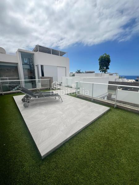 Foto c92f85c6-0872-4937-9226-16a73209ff7b. Xalet amb aparcament piscina a Playa del Duque Adeje