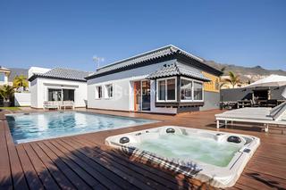 Chalet à Playa Fañabé Alto. Villa diana  madroñal