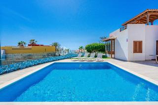 Xalet  Calle cabezo el. Villa de ensueño en la caleta