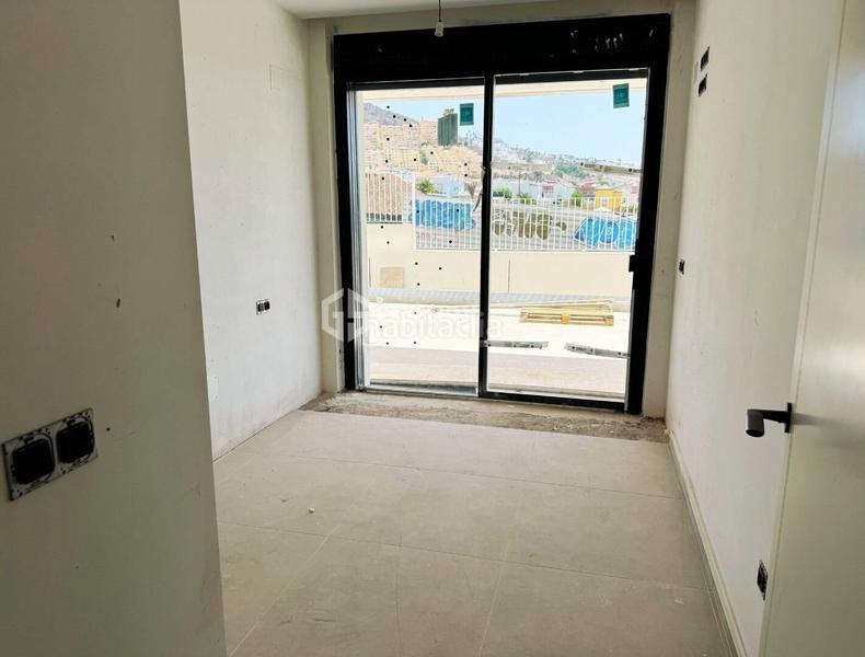 Foto 0ee6fd8f-a7bf-4af1-833e-7da59bd50fc7. Appartement avec parking piscine dans Playa Fañabé Alto Adeje