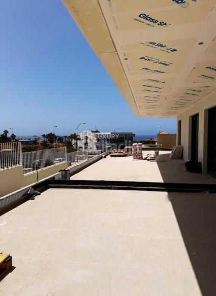 Foto 86e442a2-8ec4-4407-9dd8-2906f168c170. Appartement avec parking piscine dans Playa Fañabé Alto Adeje