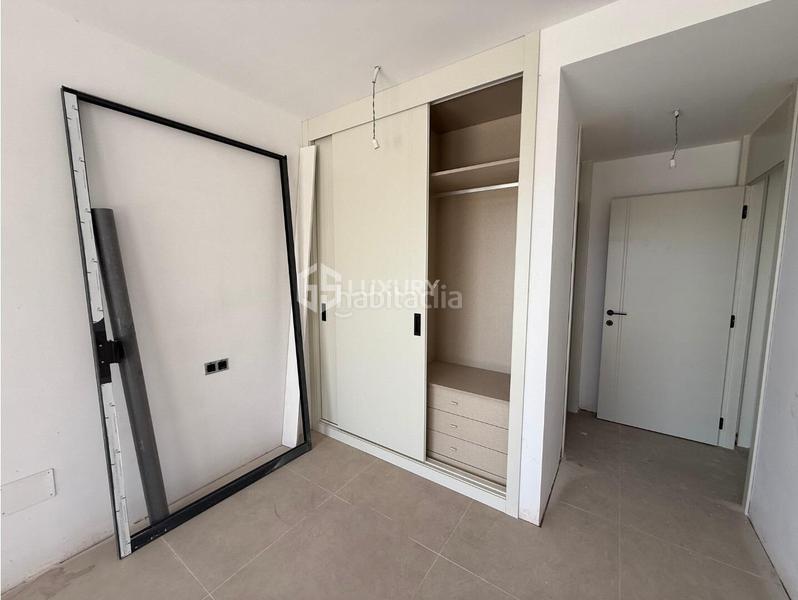 Foto fbdab3d0-0be3-4e8c-bec5-ed67b9b1d1f9. Appartement avec parking piscine dans Playa Fañabé Alto Adeje