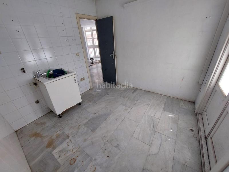 Foto f7f6f66e-ae56-4f6f-964e-c629a680ace8. Appartamento in calle canales 10 in Casco Antiguo Cartagena