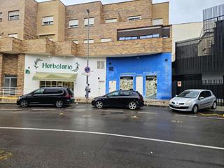 Geschftsraum en Calle de conesa caldern 8. Local bien situado en los dolores
