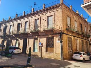 Édifice à Calle progreso 3. Oportunidad de edificio en el centro de la unión