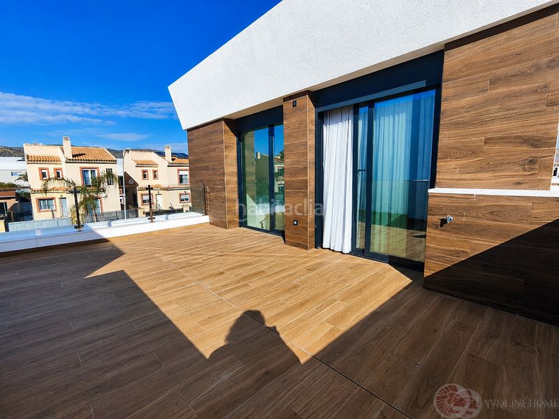 Foto 655f8e5f-d2e0-4e68-88ca-a0f07fd8e275. Xalet amb aparcament piscina a Pueblo Español-Coveta Fumá Campello (el)