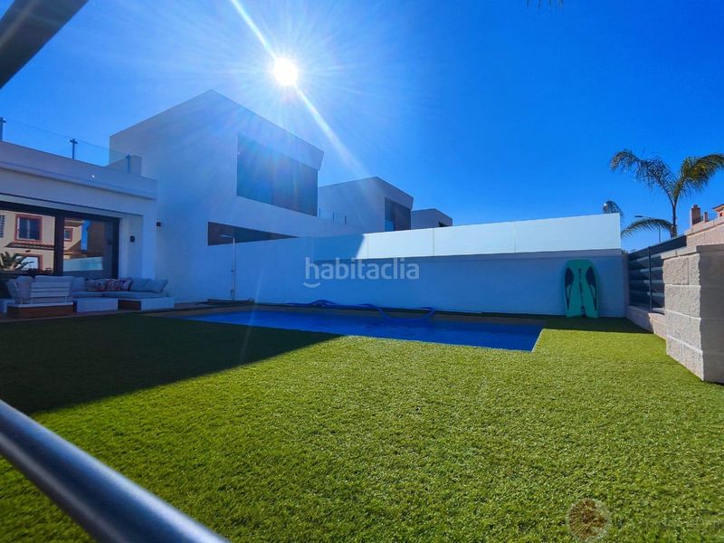 Foto 4c52209b-69fa-4166-b463-ce61ae745f18. Xalet amb aparcament piscina a Pueblo Español-Coveta Fumá Campello (el)