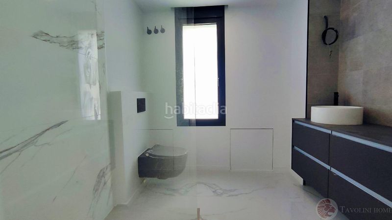Foto 2edc1df5-98cb-4d5b-b3c5-a32e56ba09b6. Xalet amb calefacció aparcament piscina a Pueblo Español-Coveta Fumá Campello (el)