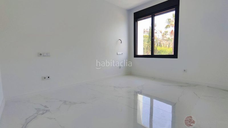 Foto 2fa39673-4d9c-4d86-897f-e9eb0a149e28. Xalet amb calefacció aparcament piscina a Pueblo Español-Coveta Fumá Campello (el)