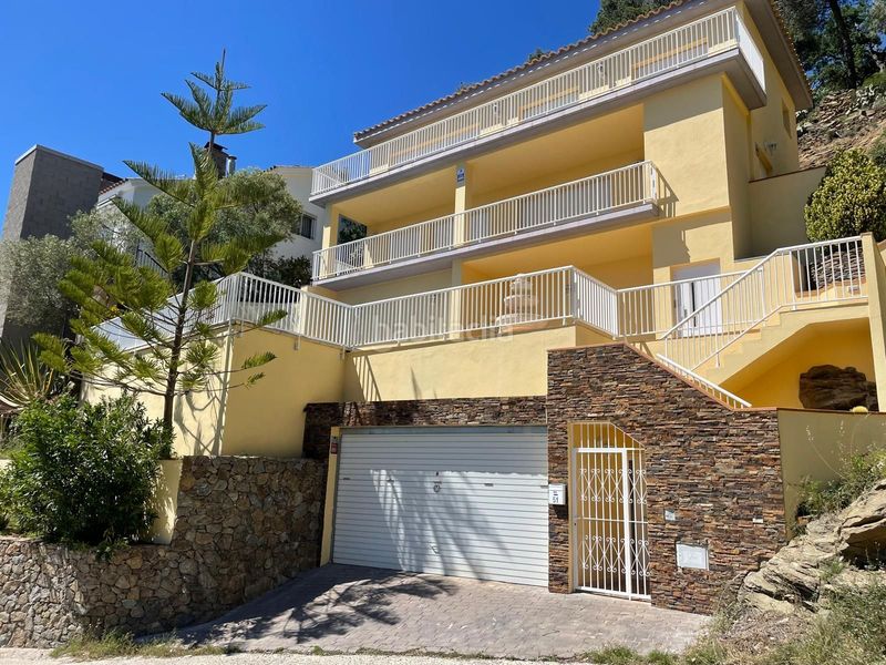 Foto 081f15a8-c5cc-4d68-a1a0-a1beff6e08d3. Casa amb calefacció piscina a Els Grecs-Mas Oliva Roses