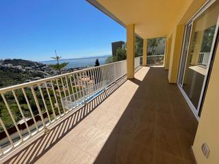 Maison à Els Grecs-Mas Oliva. Esplendido chalet 253 m2 con fantásticas vistas al pueblo y a la