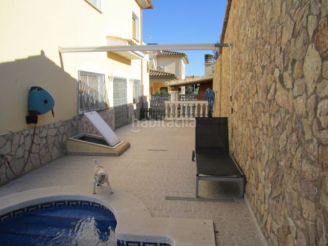 Foto 6585af79-4164-4d8d-b099-783c1266bd4a. Casa amb calefacció aparcament piscina a Puigmal - Mas Nou Empuriabrava