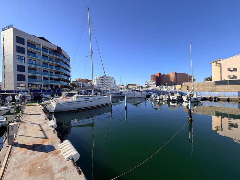 Foto e30745a1-e82e-4316-bdca-6baf3a31b361. Aparcament cotxe a Santa Margarida Roses