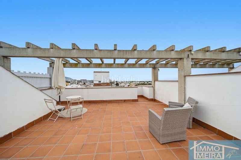 Foto 1a6d8964-11b0-4faa-851e-cf8b582d38b1. Apartament amb calefacció piscina a Santa Margarida Roses