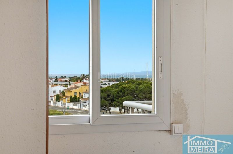 Foto ad4c6e09-fe72-4a4e-bef3-e5e7aaa27905. Apartament amb calefacció piscina a Santa Margarida Roses