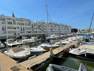 Piccolo appartamento in Santa Margarida. Bonito, romántico y acogedor apartamento en edificio de lujo con