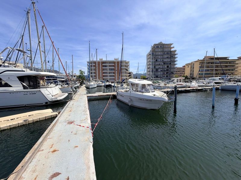 Foto 994dea4a-076d-4ce6-8dc0-11e88fbc24d0. Aparcament cotxe a Santa Margarida Roses