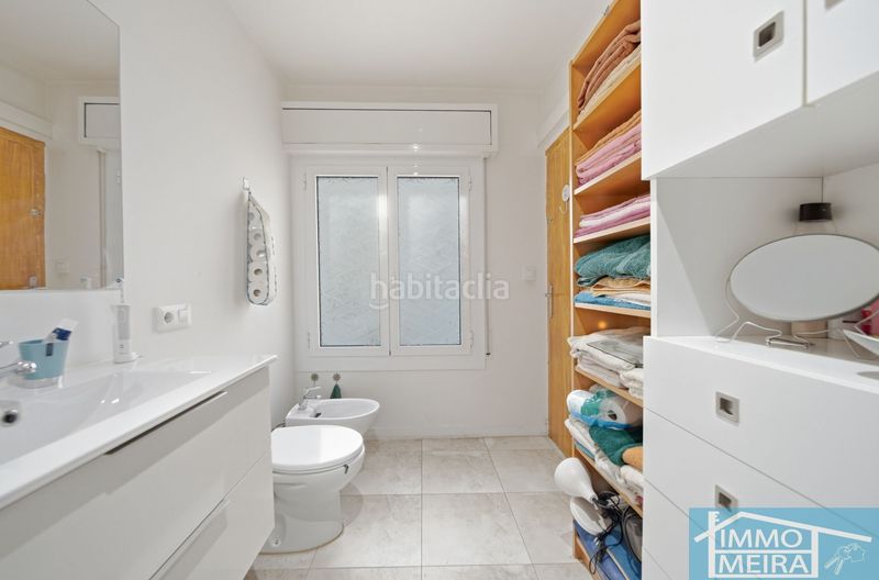 Foto dc7a55de-4577-4429-ade8-903a1084c5e0. Apartament amb calefacció a Centre Roses
