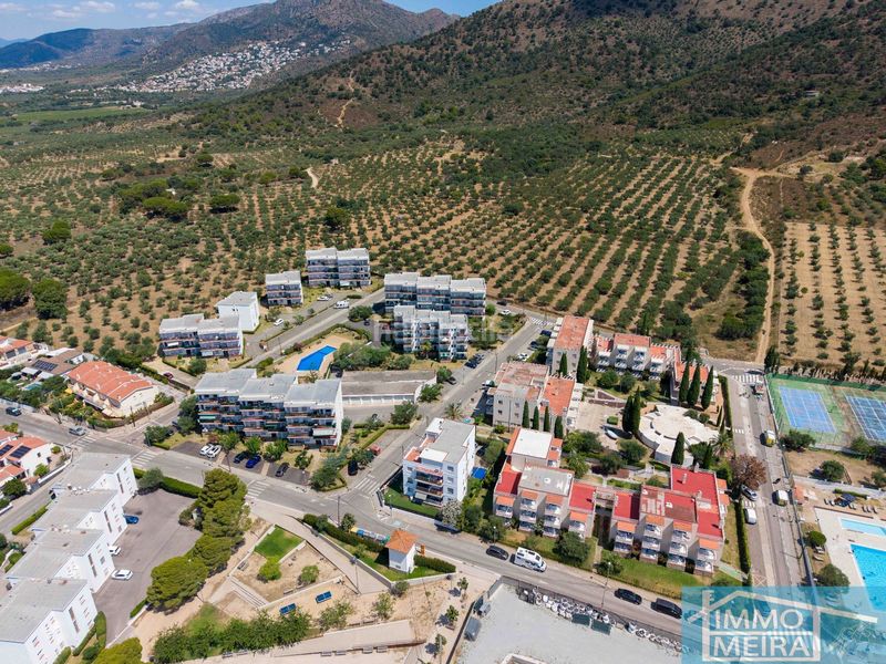 Foto bdde36e5-9643-4991-9db8-d1c0a4e3818d. Estudi amb calefacció piscina a Els Grecs-Mas Oliva Roses