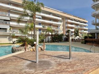 Apartament a Santa Margarida. Lujoso, moderno y bonito apartamento de dos dormitorios, un baño