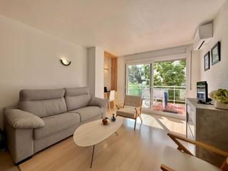Apartament a Santa Margarida. Lujoso, moderno y bonito apartamento de dos dormitorios, un baño