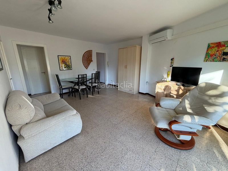 Foto ac626436-9b89-4ebf-83b0-a98ba95813b2. Apartament amb calefacció a Santa Margarida Roses