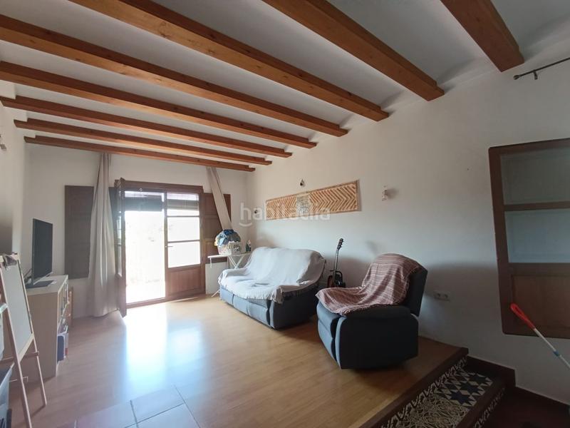 Foto 915d8fa2-86cf-41ee-84be-ab8d3afeecdb. Maison avec chauffage dans Totana