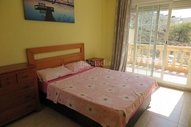 Foto 521338ce-8d51-4e16-befe-2cd9ea3b20d8. Casa adosada vola1 también disponible para alquiler largo plazo en Campello (el)