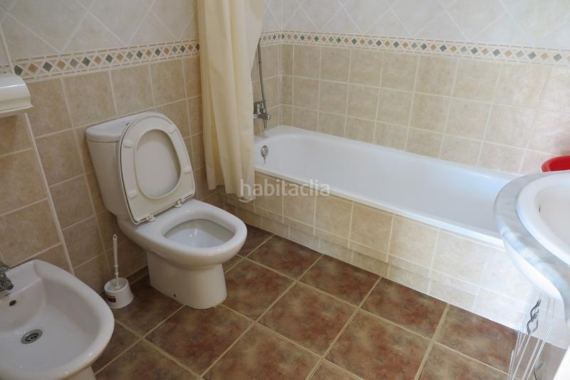 Foto 712c890f-4821-4c46-b04a-8e6107d080a1. Casa adosada vola1 también disponible para alquiler largo plazo en Campello (el)