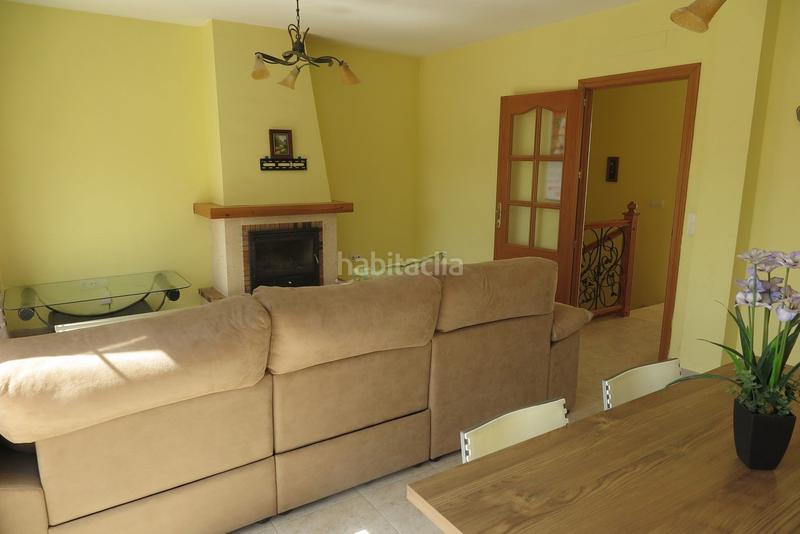 Foto 93670192-a9f5-482b-b874-261a2fd6aef2. Casa adosada vola1 también disponible para alquiler largo plazo en Campello (el)