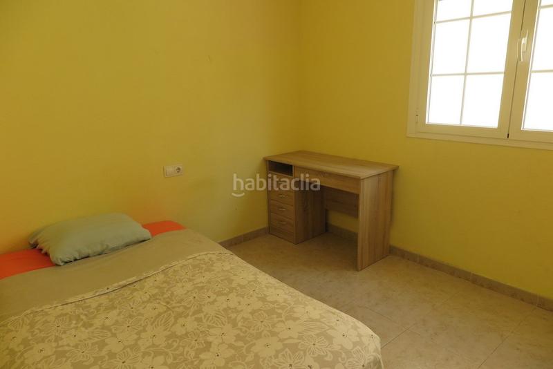 Foto feba4f61-55ef-4942-8708-2efb5e765ffa. Casa adosada vola1 también disponible para alquiler largo plazo en Campello (el)