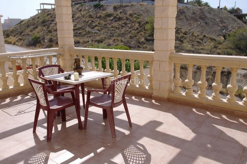 Foto fff7bf9c-7aab-4fb4-a942-97f149d8f3e7. Casa adosada vola1 también disponible para alquiler largo plazo en Campello (el)