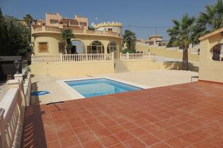 Casa a Pueblo Acantilado-Lanuza. Chbe