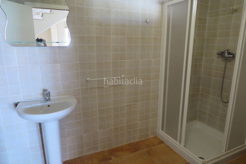 Foto 15d2e448-dabc-4981-84bb-f5fe313e7d7d. Casa amb piscina a Pueblo Acantilado-Lanuza Campello (el)