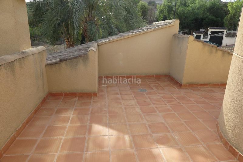Foto 3b82fe33-6a47-4a5b-9565-57523e7ffee1. Casa con piscina in Pueblo Acantilado-Lanuza Campello (el)