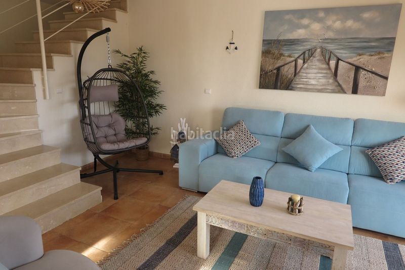 Foto d0d4574e-8eb0-4d0a-aefe-d5798df87662. Casa amb piscina a Pueblo Acantilado-Lanuza Campello (el)