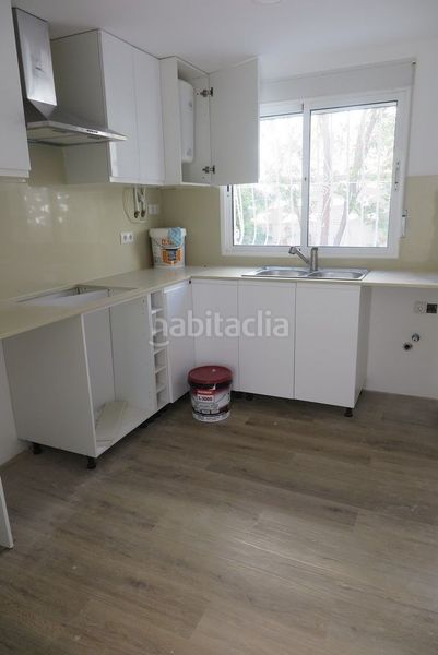Foto 1cc309da-62b0-4743-91c6-7ad5fb34ad25. Casa amb calefacció piscina a Pueblo Acantilado-Lanuza Campello (el)