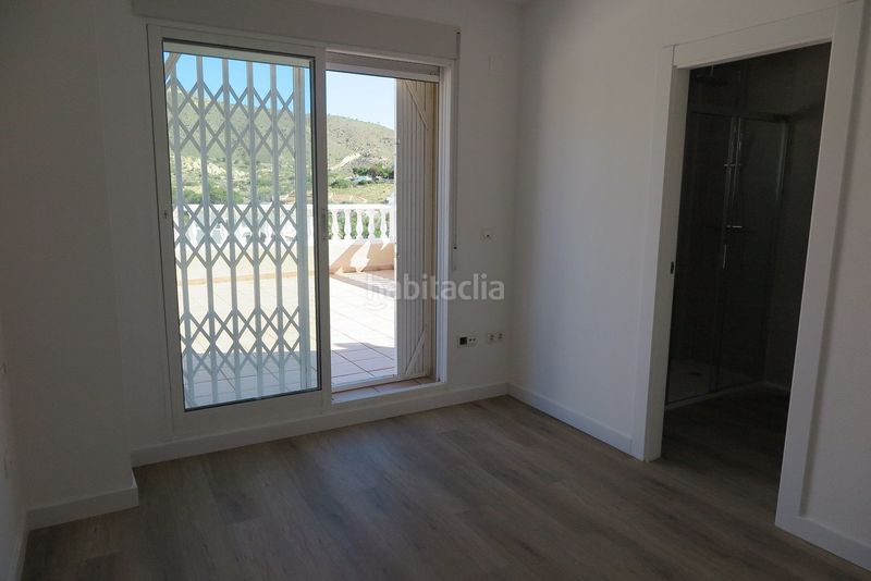 Foto e5fc76b5-848f-4866-9e69-c56798ccb0d6. Casa amb calefacció piscina a Pueblo Acantilado-Lanuza Campello (el)