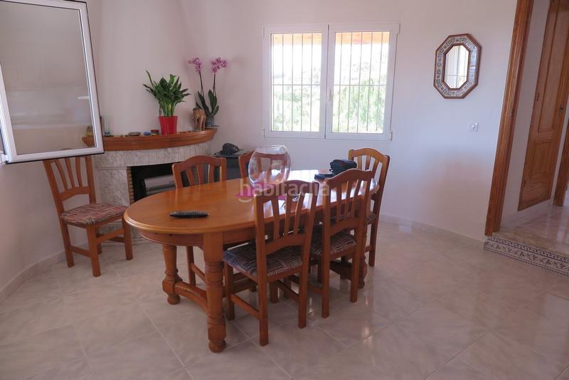 Foto 5c513524-634c-47d9-82c1-ba016fe5a6b6. Casa con piscina in Pueblo Acantilado-Lanuza Campello (el)