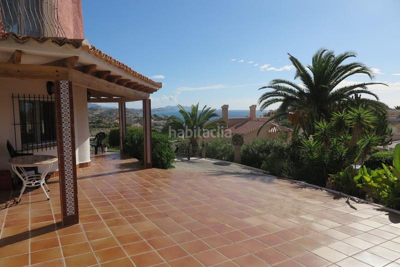 Foto bb6968b0-ed8f-4961-9b87-14eebc4b344c. Casa con piscina in Pueblo Acantilado-Lanuza Campello (el)