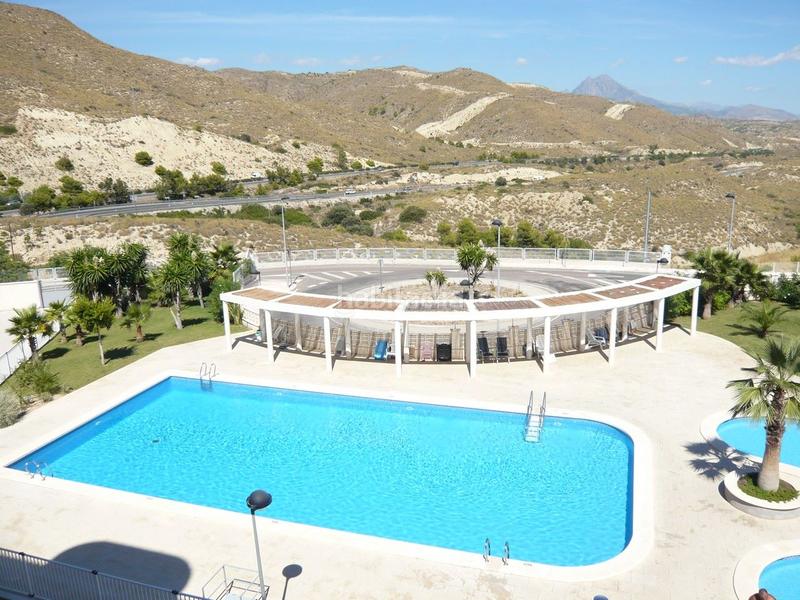 Foto c7385f40-51c4-4f06-b58a-77e7ced8ea27. Affitto piccolo appartamento con riscaldamento piscina in Campello (el)