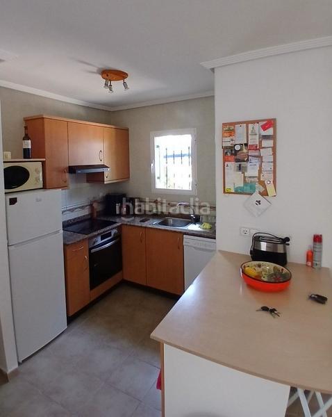 Foto 11e16b06-faed-4ea2-8f76-c7adb0b389cf. Maison jumelée avec piscine dans Pueblo Acantilado-Lanuza Campello (el)